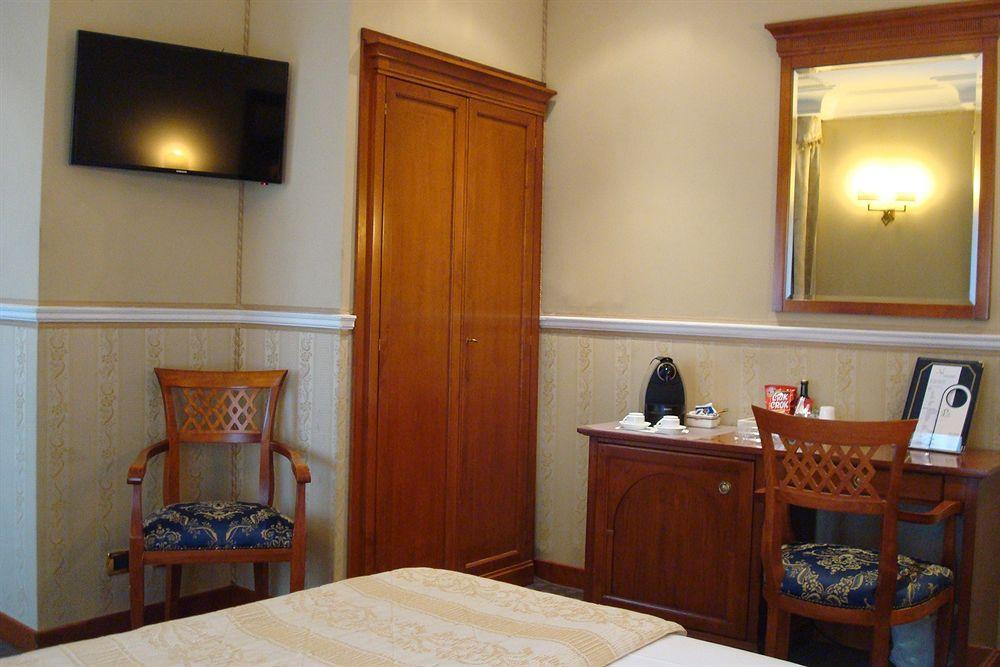 Relais Patrizi Hotel 4*