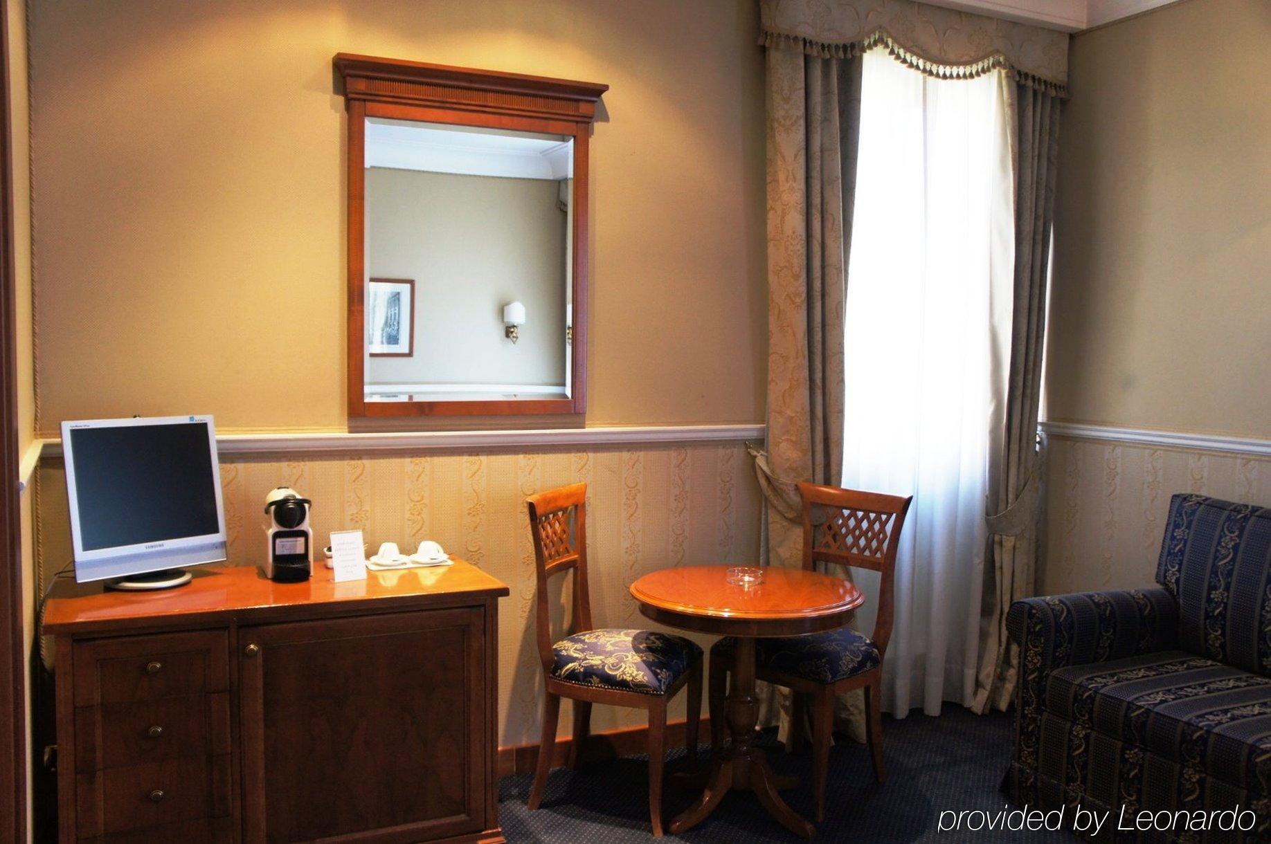 Relais Patrizi Hotel 4*