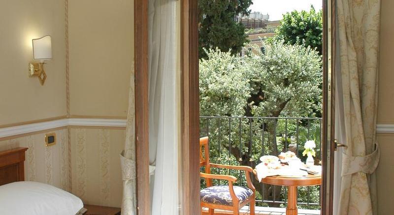 Hotel Relais Patrizi 4*