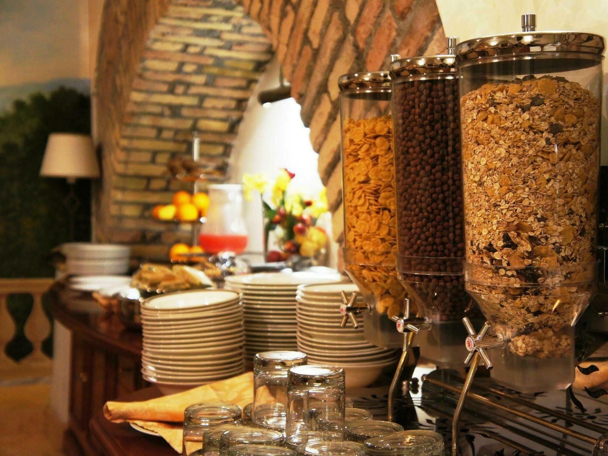 Relais Patrizi Hotel