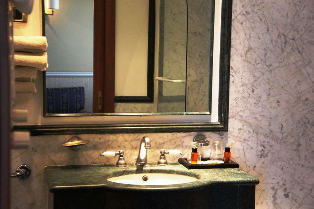 Relais Patrizi 4*